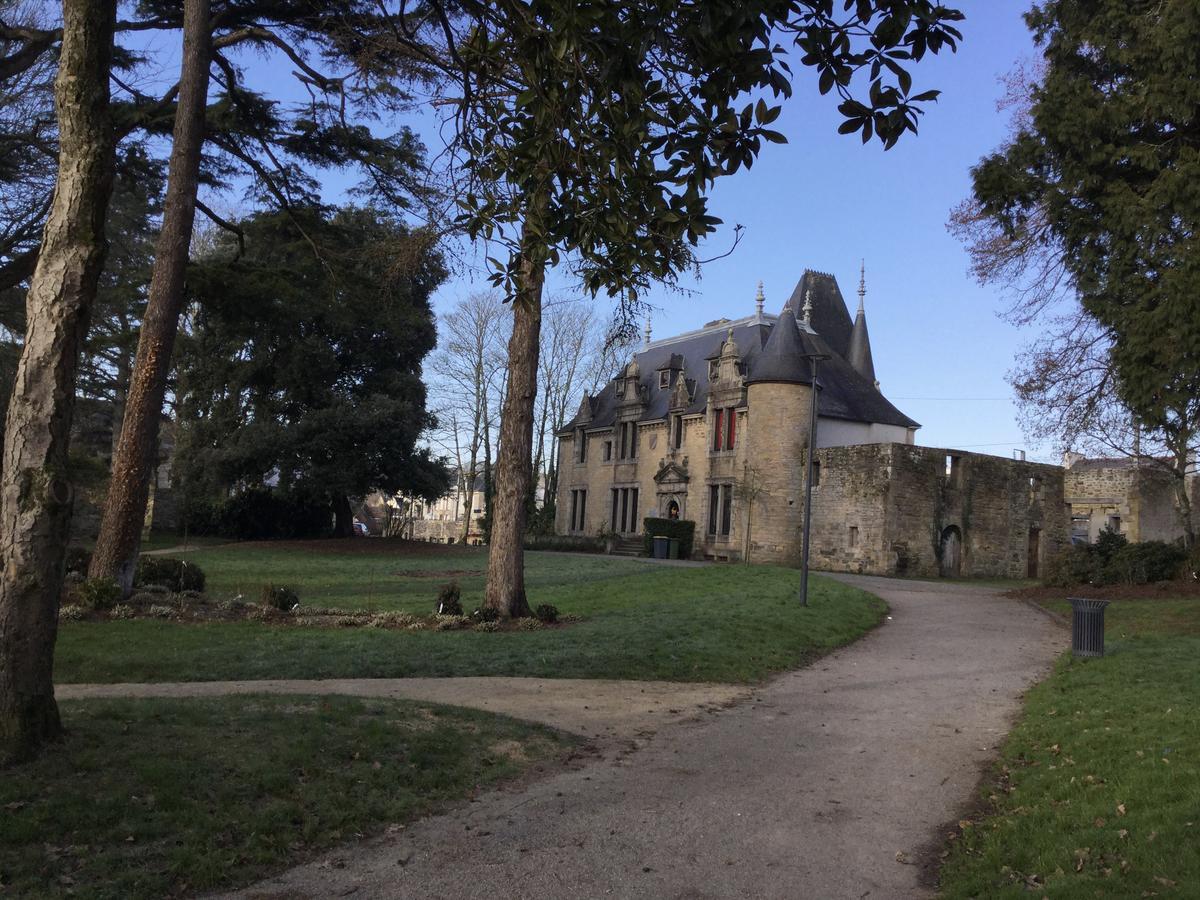 Auberge De Keranden Landerneau Exterior photo